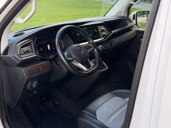Volkswagen Multivan T6 Рестайлинг с пробегом 2020 года, цена 6 200 000 рублей, 99556 км, минивэн, Автокод Объявления