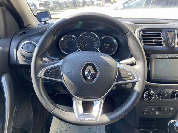 Renault Sandero II Рестайлинг с пробегом 2019 года, цена 1 235 000 рублей, 86000 км, хэтчбек, Автокод Объявления