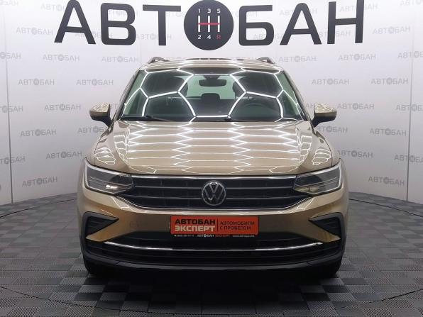 Volkswagen Tiguan II Рестайлинг с пробегом 2021 года, цена 2 600 000 рублей, 67651 км, внедорожник, Автокод Объявления