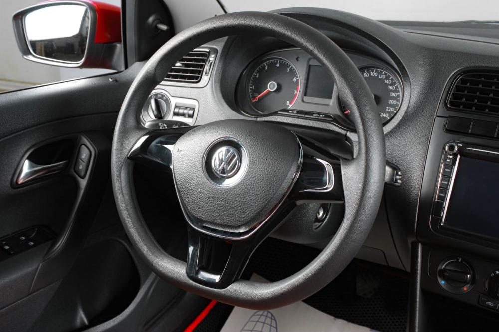 Volkswagen Polo V Рестайлинг Тюмень  - изображение 12