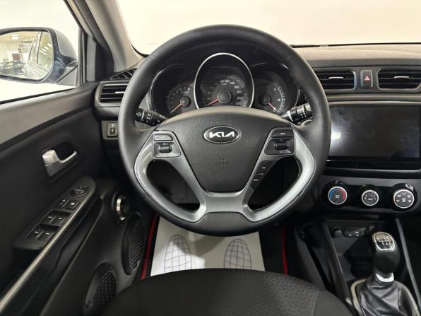 Kia Rio III Рестайлинг с пробегом 2015 года, цена 790 000 рублей, 244279 км, седан, Автокод Объявления