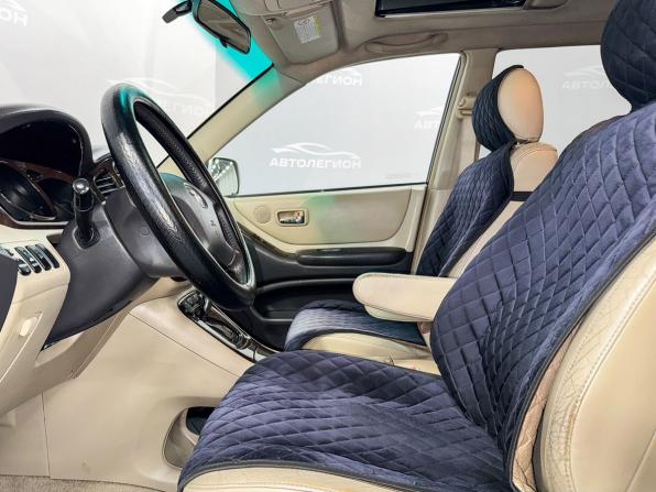 Toyota Highlander I (XU20) с пробегом 2003 года, цена 1 330 000 рублей, 240500 км, внедорожник, Автокод Объявления