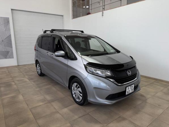 Honda Freed II с пробегом 2019 года, цена 1 600 000 рублей, 134000 км, компактвэн, Автокод Объявления