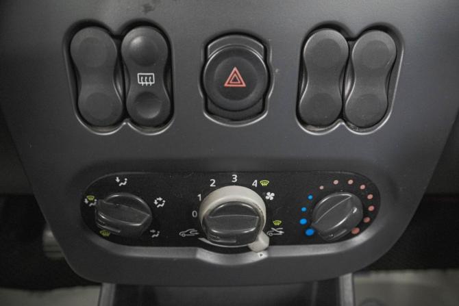 Renault Sandero I с пробегом 2011 года, цена 499 000 рублей, 270000 км, хэтчбек, Автокод Объявления
