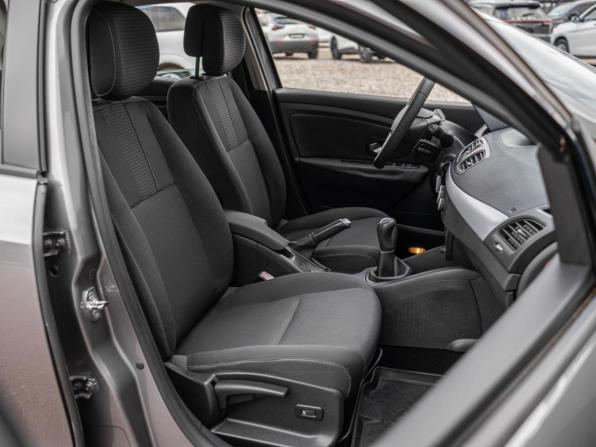 Renault Fluence I с пробегом 2011 года, цена 729 000 рублей, 72989 км, седан, Автокод Объявления