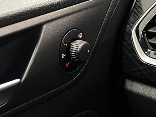 Volkswagen Polo VI с пробегом 2021 года, цена 1 899 000 рублей, 83748 км, лифтбек, Автокод Объявления