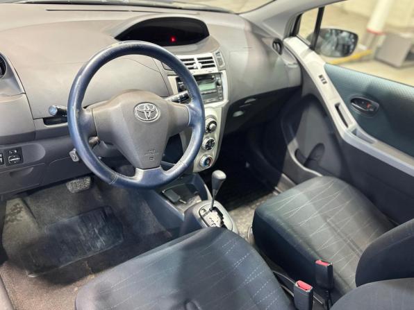 Toyota Yaris II с пробегом 2008 года, цена 749 000 рублей, 87756 км, хэтчбек, Автокод Объявления