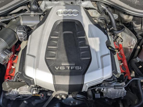 Audi A8 III (D4) Рестайлинг с пробегом 2014 года, цена 2 445 000 рублей, 190078 км, седан, Автокод Объявления