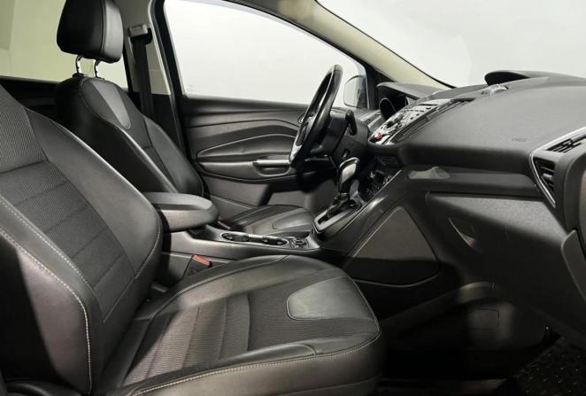 Ford Kuga II с пробегом 2013 года, цена 1 280 000 рублей, 220000 км, внедорожник, Автокод Объявления