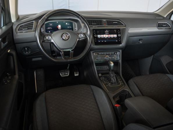 Volkswagen Tiguan II с пробегом 2020 года, цена 2 500 000 рублей, 99051 км, внедорожник, Автокод Объявления
