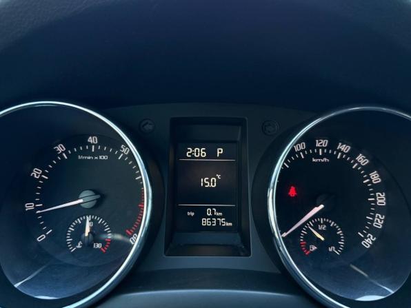 Skoda Yeti I с пробегом 2011 года, цена 836 000 рублей, 85784 км, внедорожник, Автокод Объявления