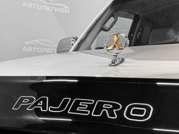 Mitsubishi Pajero IV Рестайлинг 2 с пробегом 2019 года, цена 3 250 000 рублей, 135000 км, внедорожник, Автокод Объявления