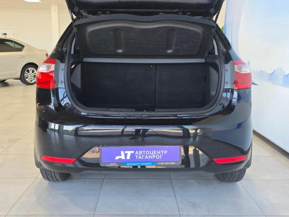 Kia Rio III с пробегом 2013 года, цена 935 000 рублей, 106102 км, хэтчбек, Автокод Объявления