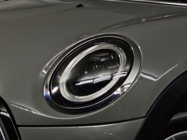 Mini Hatch III (F55/F56) Рестайлинг 2 с пробегом 2022 года, цена 2 650 000 рублей, 38691 км, хэтчбек, Автокод Объявления