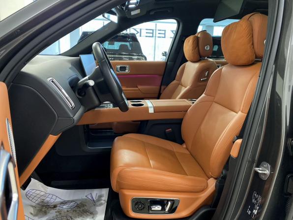 Li Auto (Lixiang) L9 I Рестайлинг с пробегом 2024 года, цена 7 490 000 рублей, 51664 км, внедорожник, Автокод Объявления