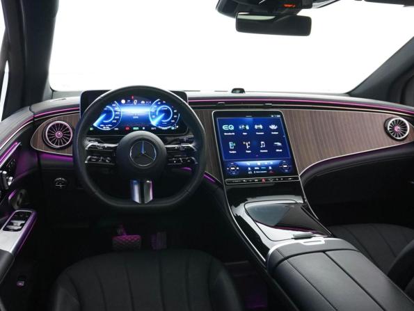 Mercedes-Benz EQE SUV с пробегом 2023 года, цена 7 649 056 рублей, 22995 км, внедорожник, Автокод Объявления