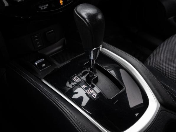 Nissan Qashqai II с пробегом 2018 года, цена 1 690 000 рублей, 104208 км, внедорожник, Автокод Объявления