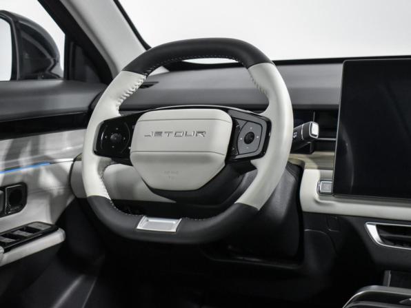 JETOUR DASHING I с пробегом 2024 года, цена 2 500 000 рублей, 23277 км, внедорожник, Автокод Объявления