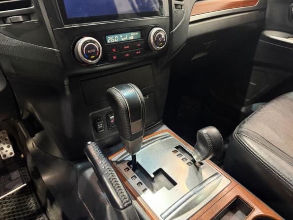 Mitsubishi Pajero IV с пробегом 2007 года, цена 1 295 000 рублей, 210700 км, внедорожник, Автокод Объявления