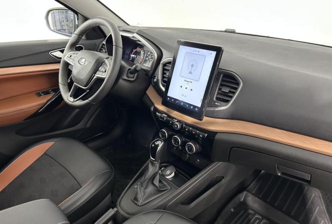 Lada (ВАЗ) Vesta I Рестайлинг (NG) с пробегом 2026 года, цена 1 675 000 рублей, 9796 км, универсал, Автокод Объявления