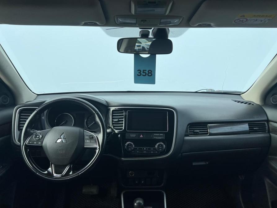 Mitsubishi Outlander III Рестайлинг 2 Санкт-Петербург  - изображение 10