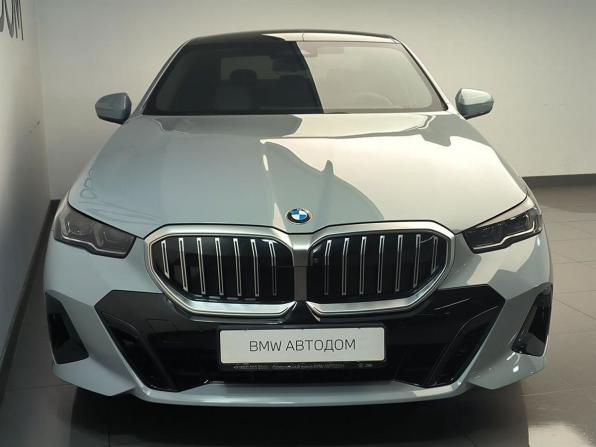 BMW 5 серии VIII (G60/G61/G68) с пробегом 2025 года, цена 9 500 000 рублей, 6541 км, седан, Автокод Объявления