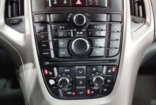 Opel Astra J с пробегом 2011 года, цена 790 000 рублей, 188748 км, хэтчбек, Автокод Объявления