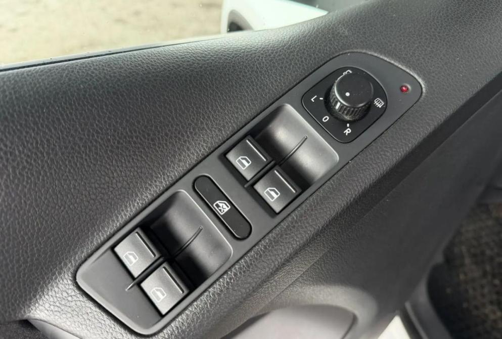 Volkswagen Tiguan I Рестайлинг Киров  - изображение 18