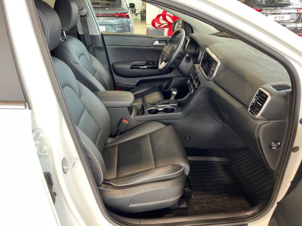 Kia Sportage IV Рестайлинг с пробегом 2021 года, цена 3 178 900 рублей, 21534 км, внедорожник, Автокод Объявления
