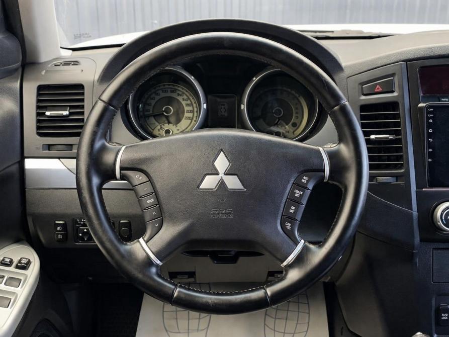 Mitsubishi Pajero IV Рестайлинг 1 Пермь  - изображение 7