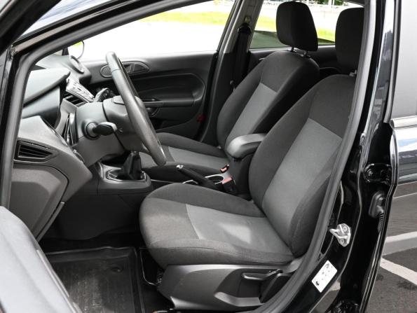 Ford Fiesta Mk6 Рестайлинг с пробегом 2015 года, цена 769 000 рублей, 139239 км, седан, Автокод Объявления
