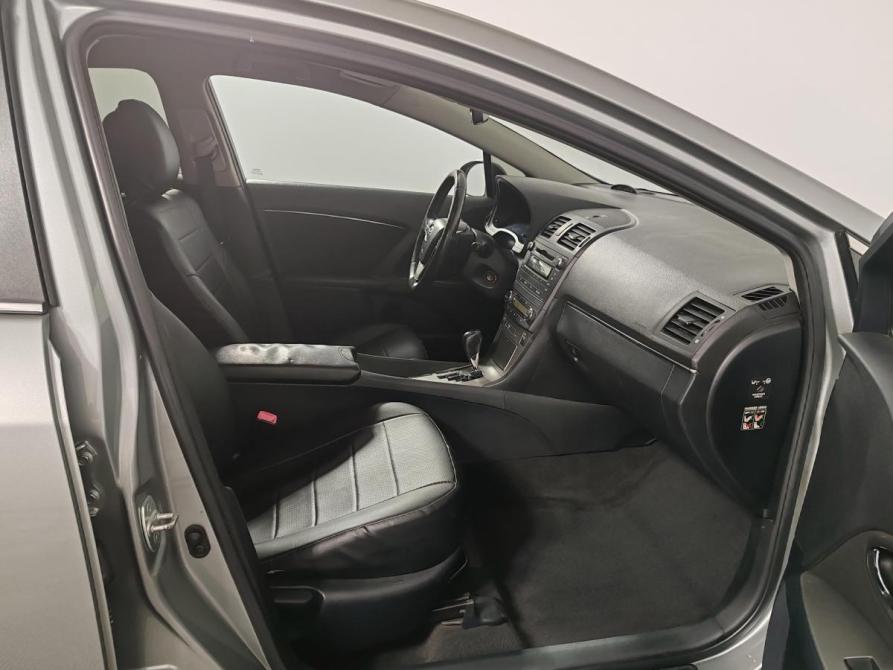 Toyota Avensis III Москва  - изображение 21