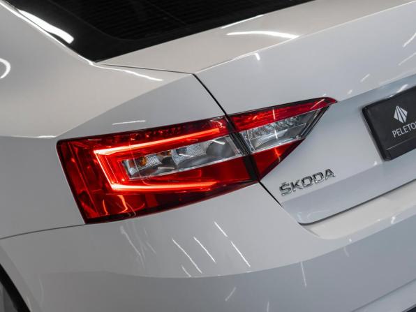 Skoda Superb III с пробегом 2018 года, цена 2 500 000 рублей, 105000 км, лифтбек, Автокод Объявления