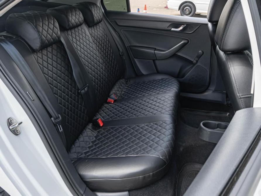 Skoda Rapid I Краснодар  - изображение 7