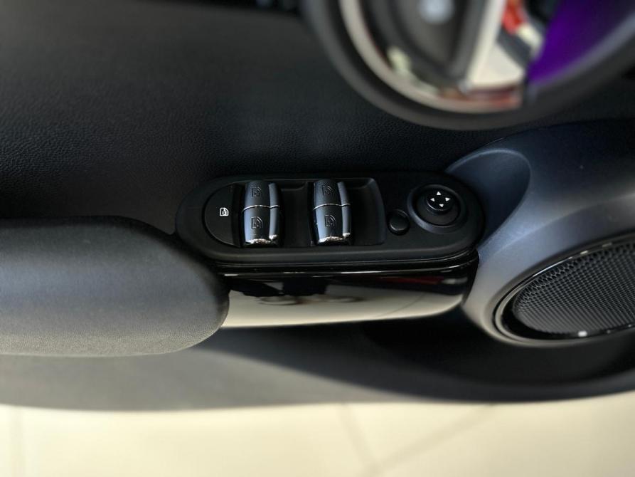Mini Hatch III (F55/F56) Рестайлинг Санкт-Петербург  - изображение 14