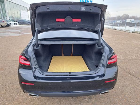 BMW 5 серии VII (G30/G31/G38) Рестайлинг с пробегом 2021 года, цена 5 300 000 рублей, 54987 км, седан, Автокод Объявления