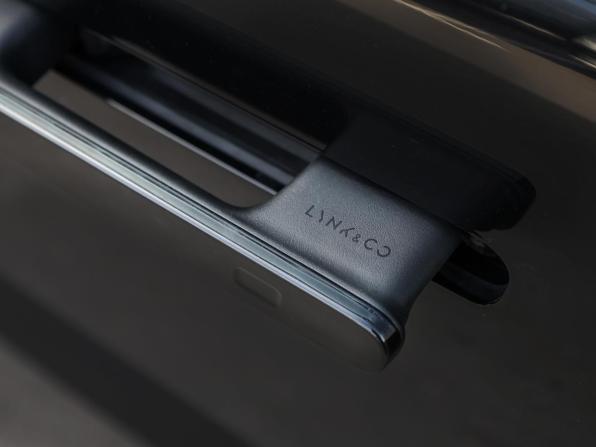 Lynk &amp; Co 900 с пробегом 2025 года, цена 8 898 000 рублей, 5723 км, внедорожник, Автокод Объявления