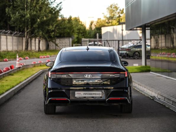 Hyundai Sonata VIII (DN8) Рестайлинг с пробегом 2024 года, цена 3 099 000 рублей, 22752 км, седан, Автокод Объявления