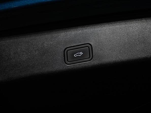 Geely Monjaro I с пробегом 2024 года, цена 3 229 700 рублей, 69654 км, внедорожник, Автокод Объявления