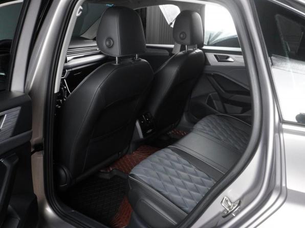 Volkswagen Sagitar III с пробегом 2022 года, цена 2 469 000 рублей, 60951 км, седан, Автокод Объявления