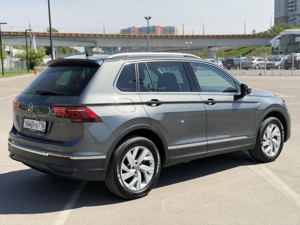 Volkswagen Tiguan II Рестайлинг с пробегом 2021 года, цена 3 700 000 рублей, 37114 км, внедорожник, Автокод Объявления