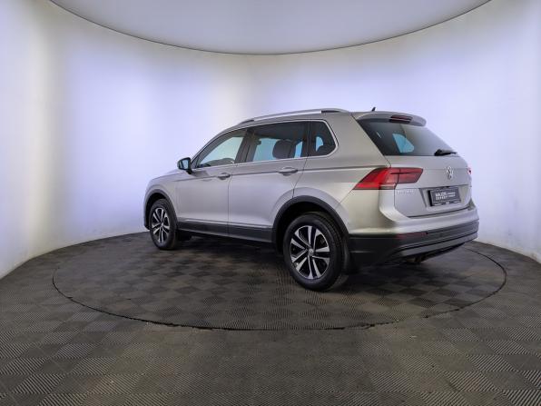 Volkswagen Tiguan II с пробегом 2018 года, цена 2 800 000 рублей, 89711 км, внедорожник, Автокод Объявления