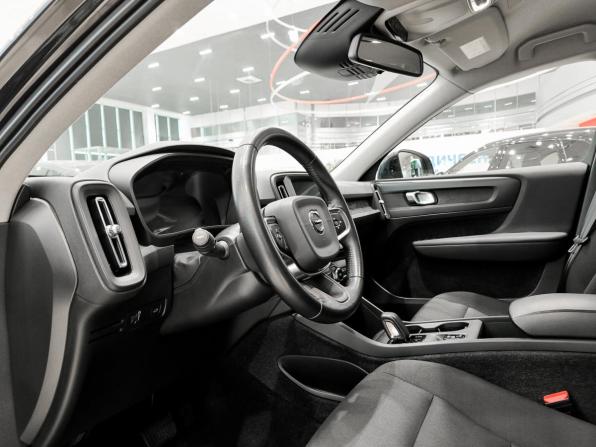 Volvo XC40 I с пробегом 2019 года, цена 2 650 000 рублей, 85249 км, внедорожник, Автокод Объявления