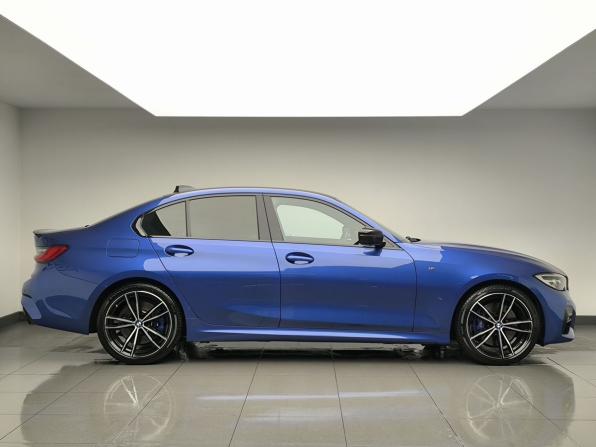 BMW 3 серии VII (G2x) с пробегом 2019 года, цена 3 842 000 рублей, 137734 км, седан, Автокод Объявления