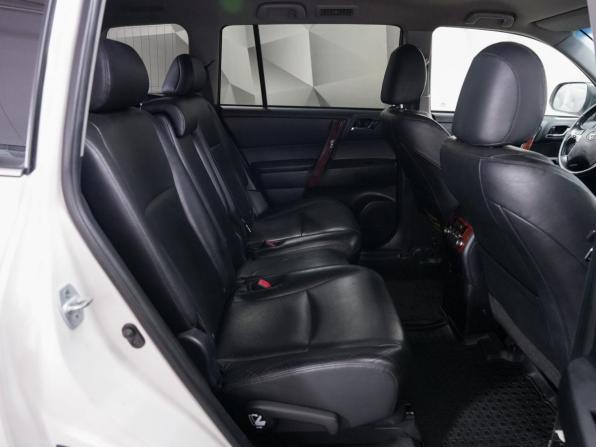 Toyota Highlander II (XU40) Рестайлинг с пробегом 2013 года, цена 1 844 000 рублей, 238000 км, внедорожник, Автокод Объявления