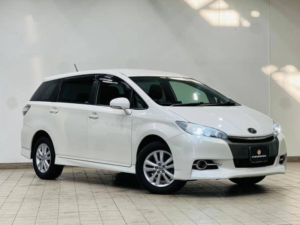 Toyota Wish II Рестайлинг с пробегом 2013 года, цена 1 399 000 рублей, 139962 км, минивэн, Автокод Объявления