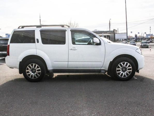Nissan Pathfinder III Рестайлинг с пробегом 2011 года, цена 1 450 000 рублей, 166582 км, внедорожник, Автокод Объявления