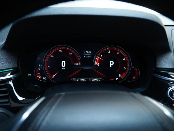 BMW 6 серии IV (G32) с пробегом 2017 года, цена 3 299 050 рублей, 211149 км, лифтбек, Автокод Объявления