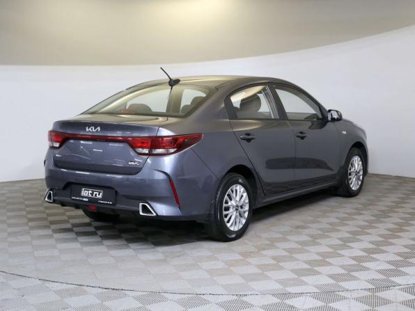 Kia Rio IV Рестайлинг с пробегом 2021 года, цена 1 345 000 рублей, 84484 км, седан, Автокод Объявления