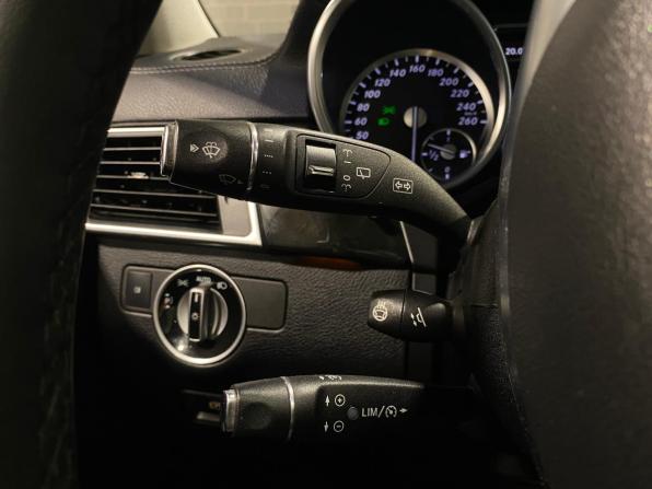Mercedes-Benz GL-Класс II (X166) с пробегом 2015 года, цена 2 830 000 рублей, 324595 км, внедорожник, Автокод Объявления